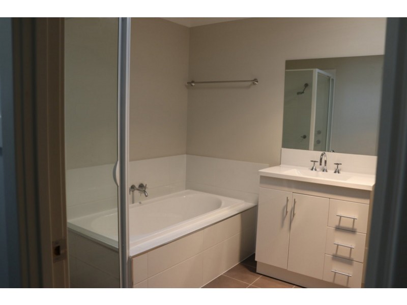 84 Clinton Way, Hamlyn Terrace NSW 2259