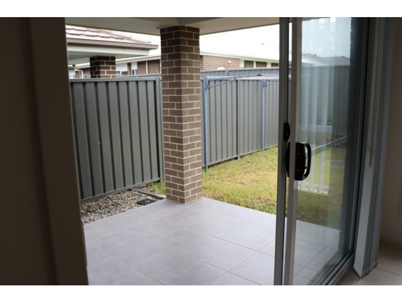 84 Clinton Way, Hamlyn Terrace NSW 2259