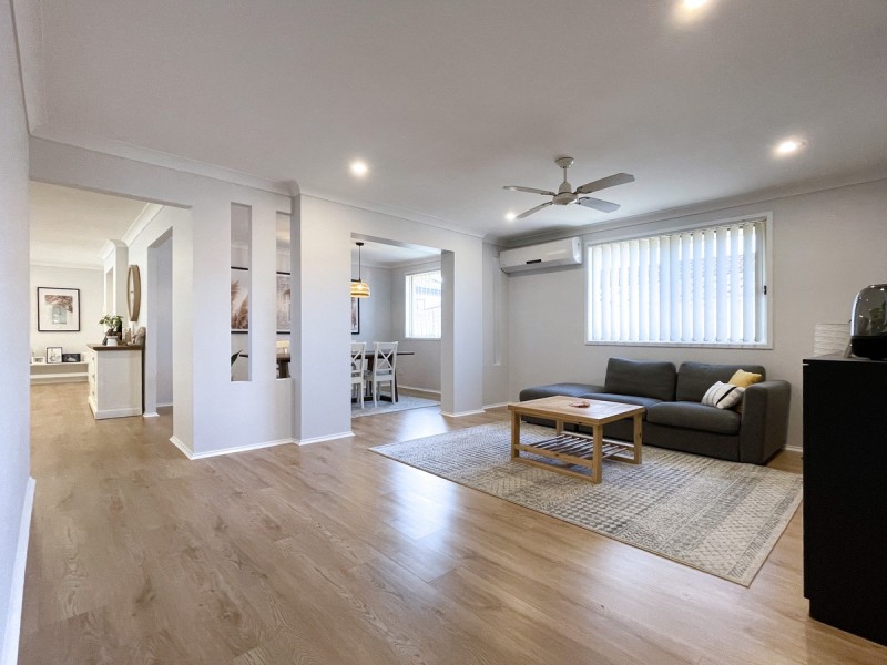 11 Greenhaven Circuit, Woongarrah NSW 2259