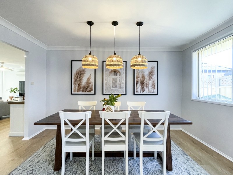 11 Greenhaven Circuit, Woongarrah NSW 2259