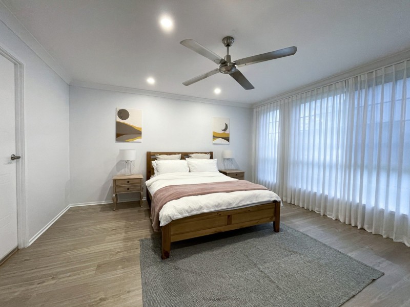 11 Greenhaven Circuit, Woongarrah NSW 2259