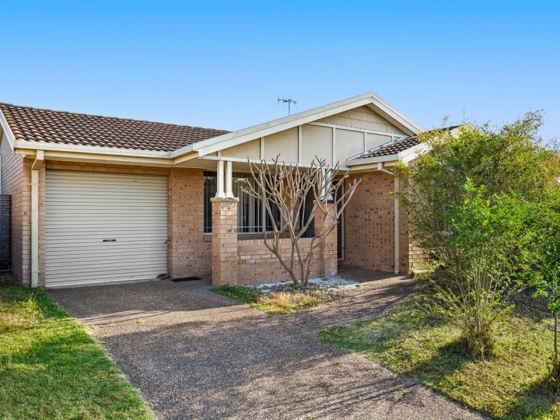 60 Blueridge Drive, Blue Haven NSW 2262