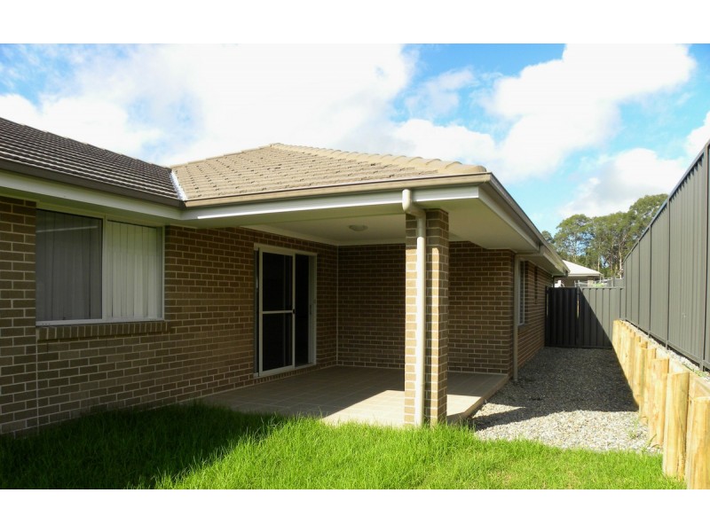 38 Melbourne Road, Wadalba NSW 2259