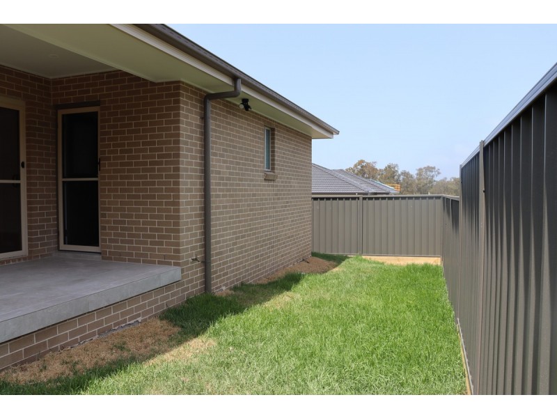 40 Childers Circuit, Wadalba NSW 2259
