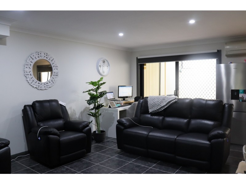 3/4 Heron Close, Watanobbi NSW 2259