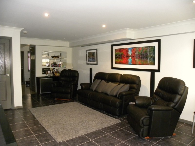 3/4 Heron Close, Watanobbi NSW 2259