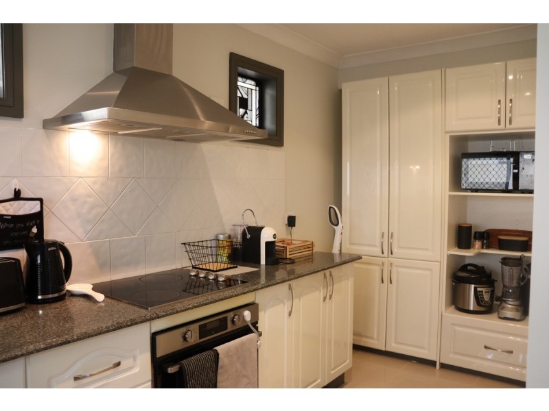 3/4 Heron Close, Watanobbi NSW 2259