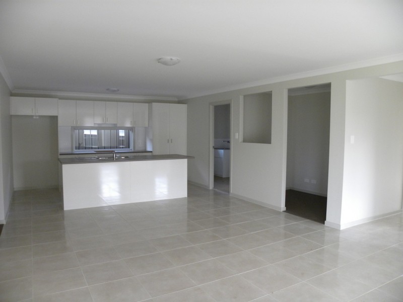 4 Mick Street, Wadalba NSW 2259