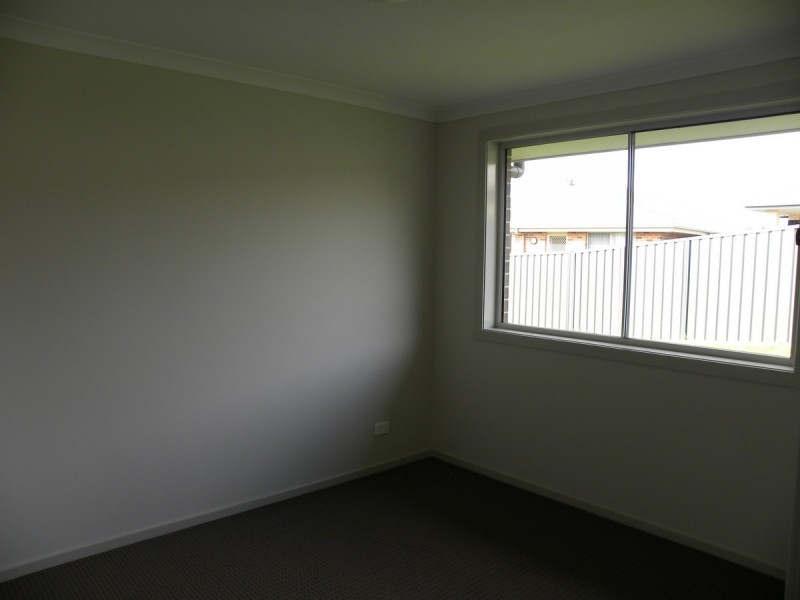 4 Mick Street, Wadalba NSW 2259