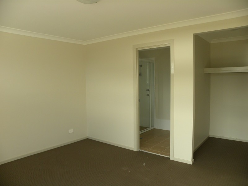 4 Mick Street, Wadalba NSW 2259
