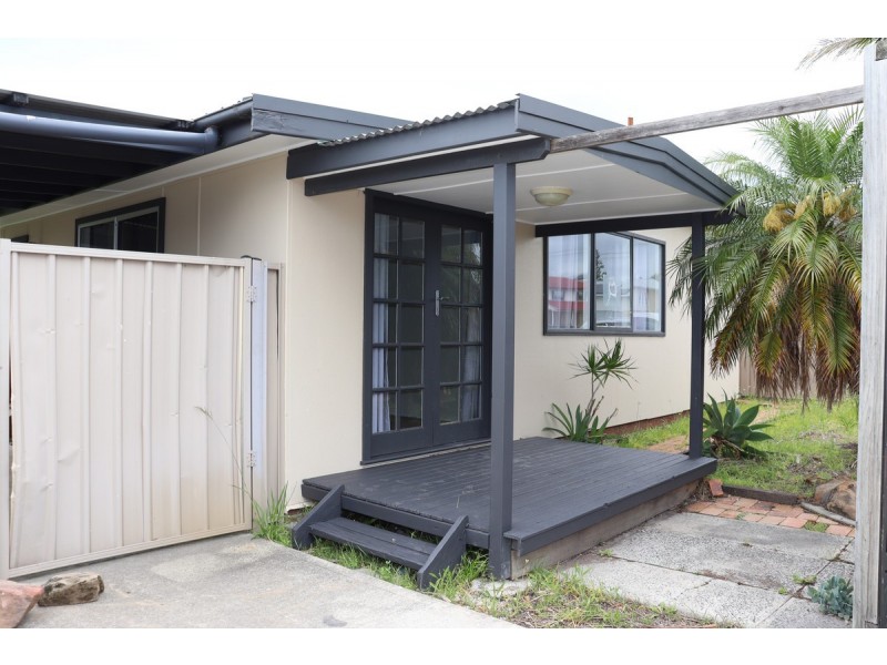 36 Flinders Avenue, Killarney Vale NSW 2261
