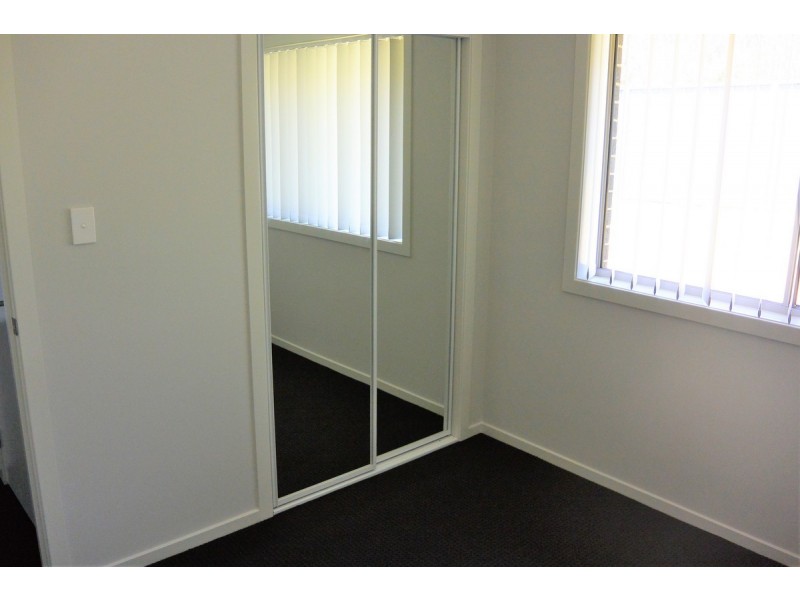 9 Van Stappen Road, Wadalba NSW 2259