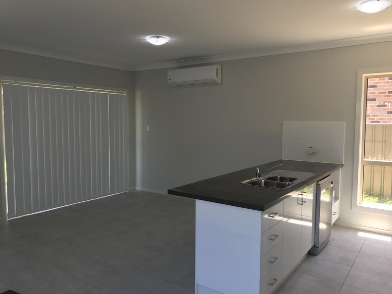 1 Evergreen Parade, Woongarrah NSW 2259