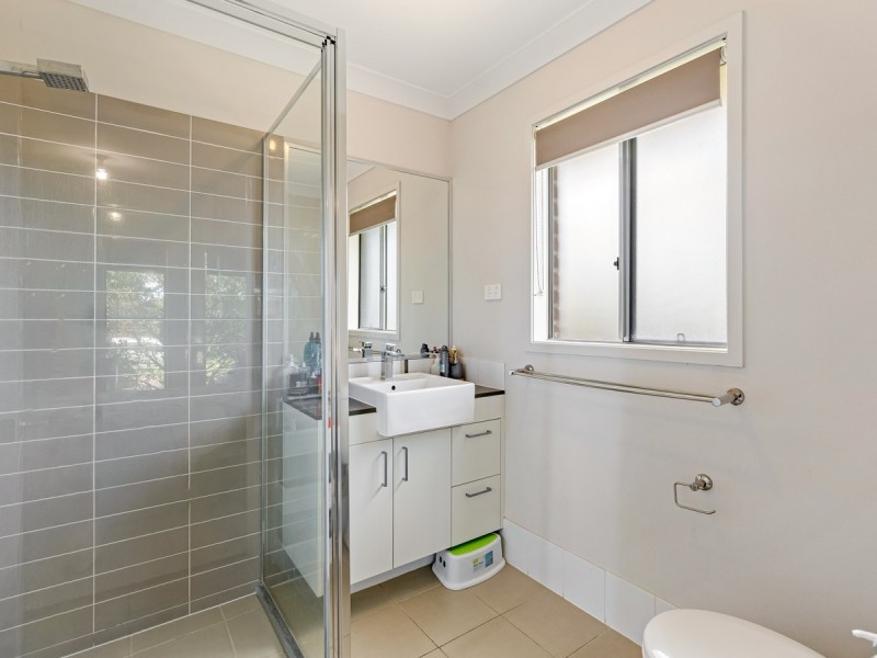 13 Barn Owl Avenue, Wadalba NSW 2259