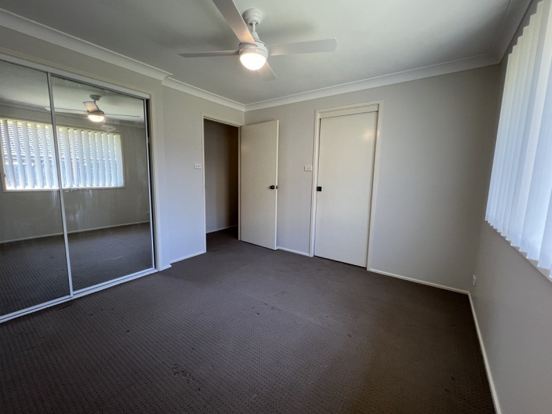 4 Mascord Avenue, Wadalba NSW 2259