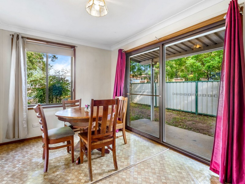 1/6 Joyce Avenue, Wyong NSW 2259