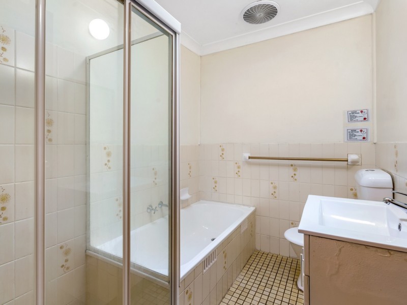 1/6 Joyce Avenue, Wyong NSW 2259