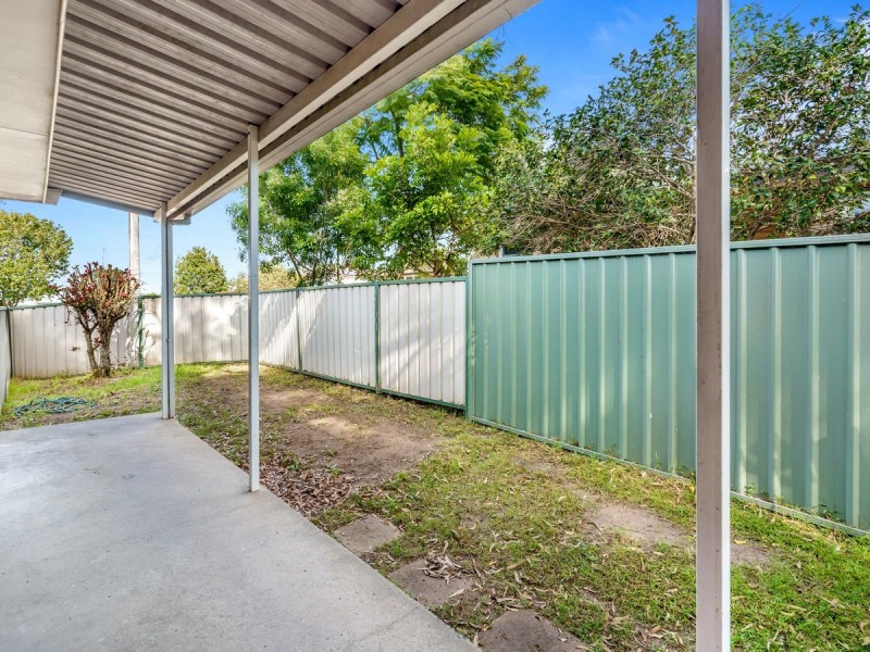 1/6 Joyce Avenue, Wyong NSW 2259