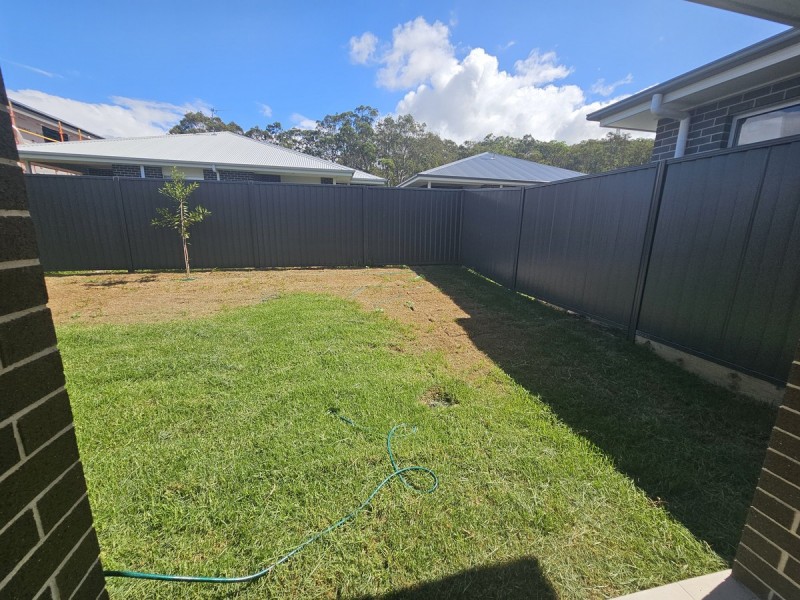 27A Glenelg Avenue, Wadalba NSW 2259