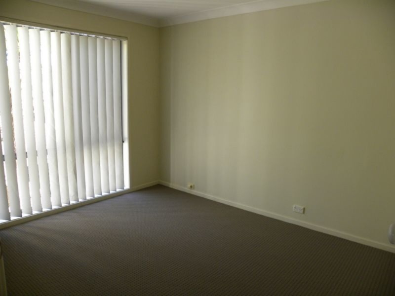 73 Mountain View Drive, Woongarrah NSW 2259