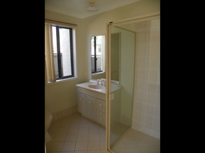 73 Mountain View Drive, Woongarrah NSW 2259