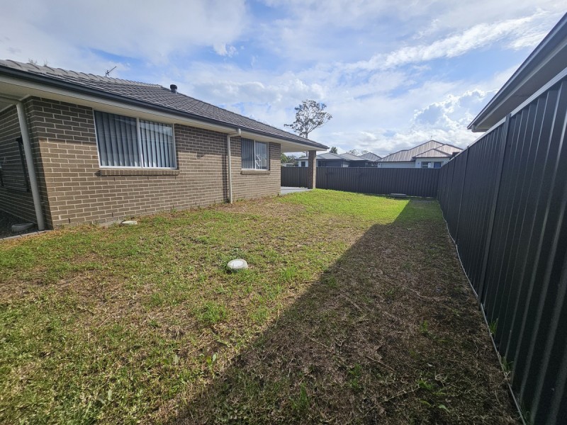 23 Olivia Boulevarde, Hamlyn Terrace NSW 2259