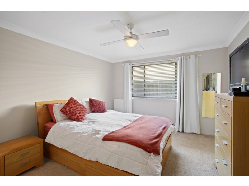 2 Irons Road, Wyong NSW 2259