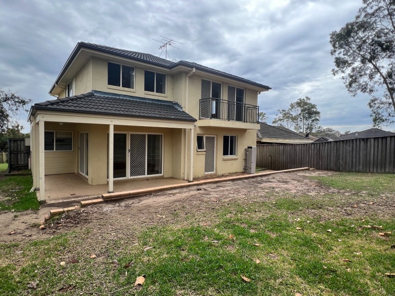 12 Kamira Road, Wadalba NSW 2259