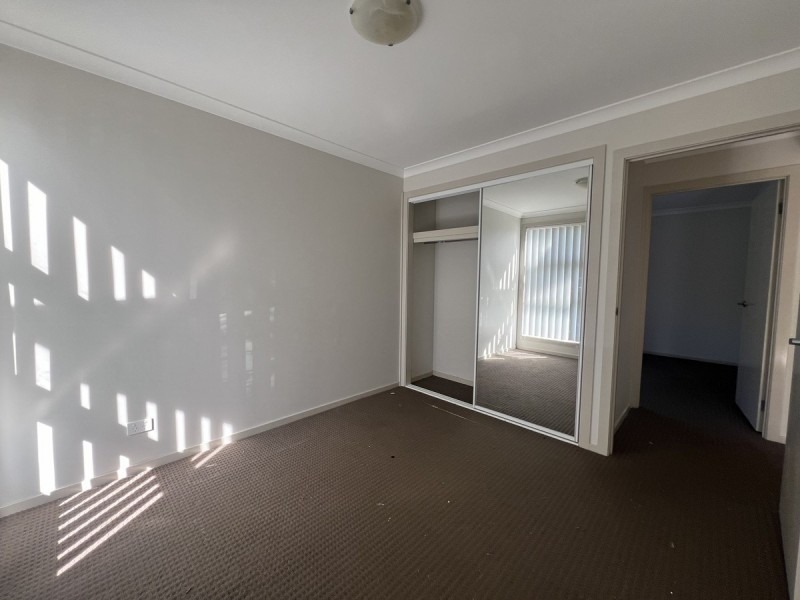 212a Johns Road, Wadalba NSW 2259