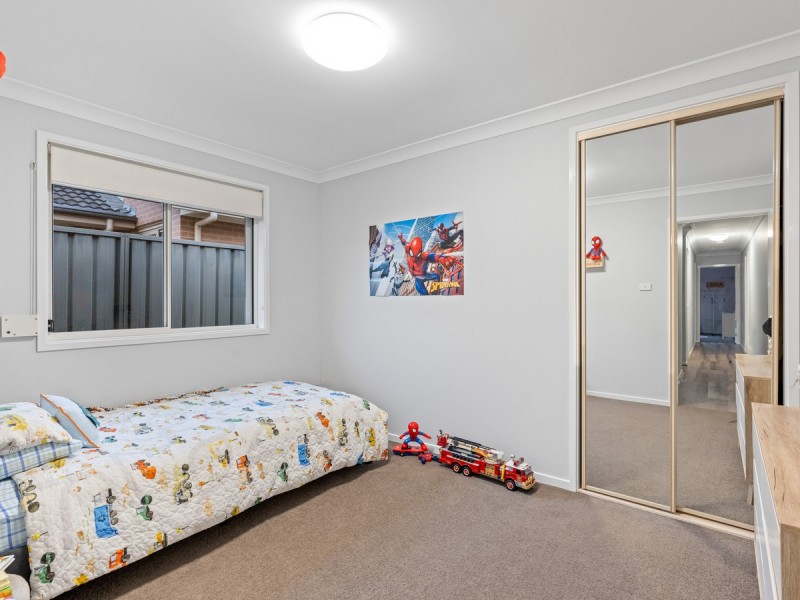 85 Clydesdale Street, Wadalba NSW 2259