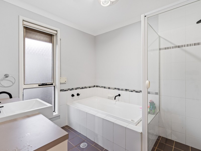 85 Clydesdale Street, Wadalba NSW 2259