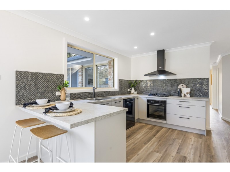 4 Argyle Street, Watanobbi NSW 2259