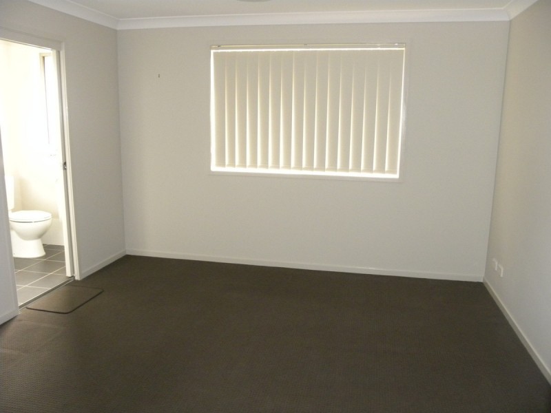 14 Hakone Road, Woongarrah NSW 2259