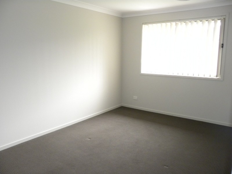 14 Hakone Road, Woongarrah NSW 2259