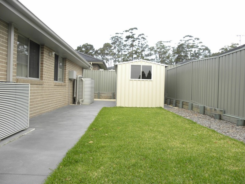 14 Hakone Road, Woongarrah NSW 2259