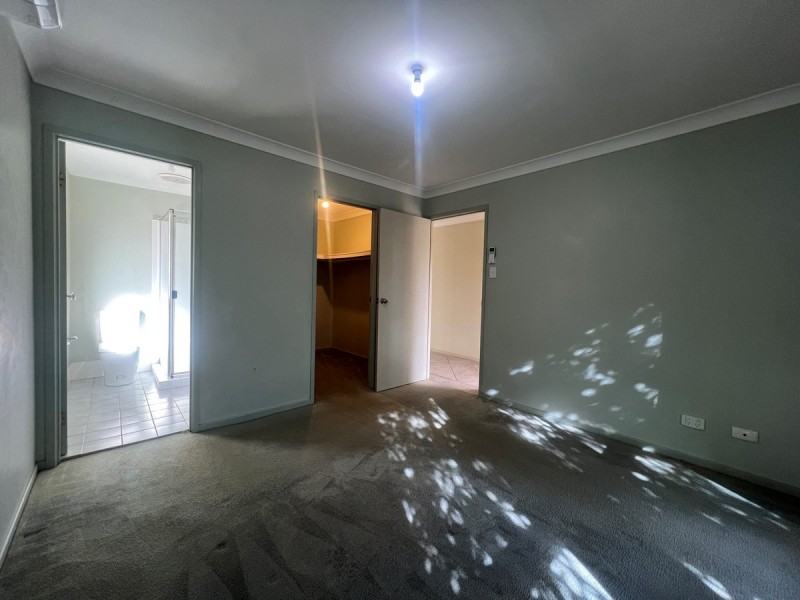 31 Ridgewood Drive, Woongarrah NSW 2259