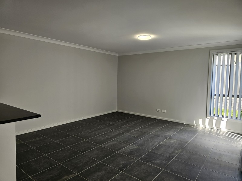 13a Glenelg Avenue, Wadalba NSW 2259