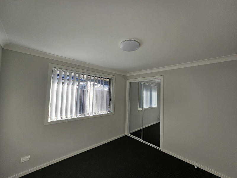13a Glenelg Avenue, Wadalba NSW 2259