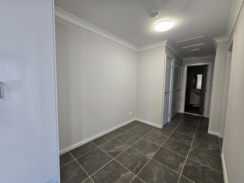 13b Glenelg Avenue, Wadalba NSW 2259