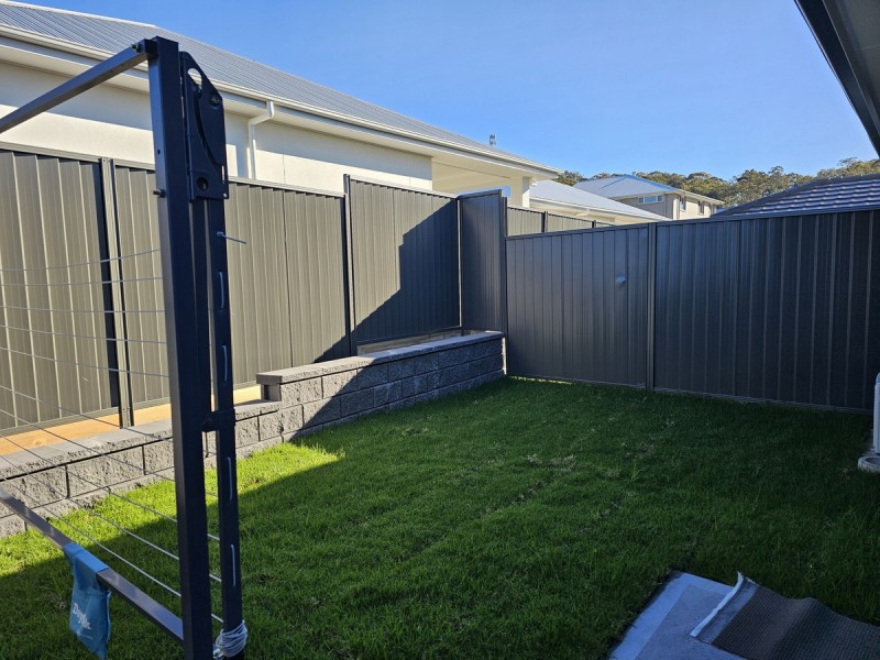 13b Glenelg Avenue, Wadalba NSW 2259