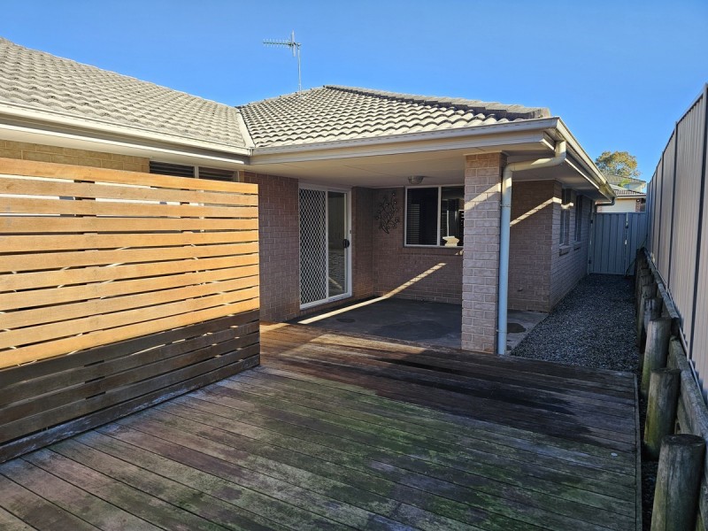 3 Yarra Place, Wadalba NSW 2259