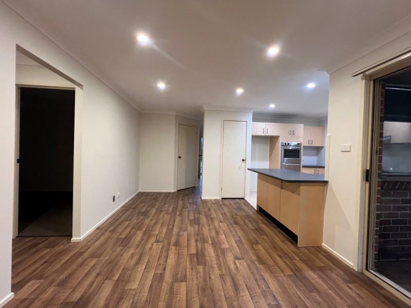 8 Hillmont Close, Woongarrah NSW 2259