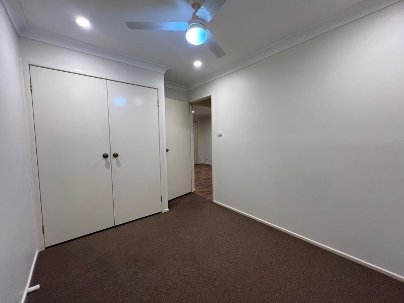 8 Hillmont Close, Woongarrah NSW 2259