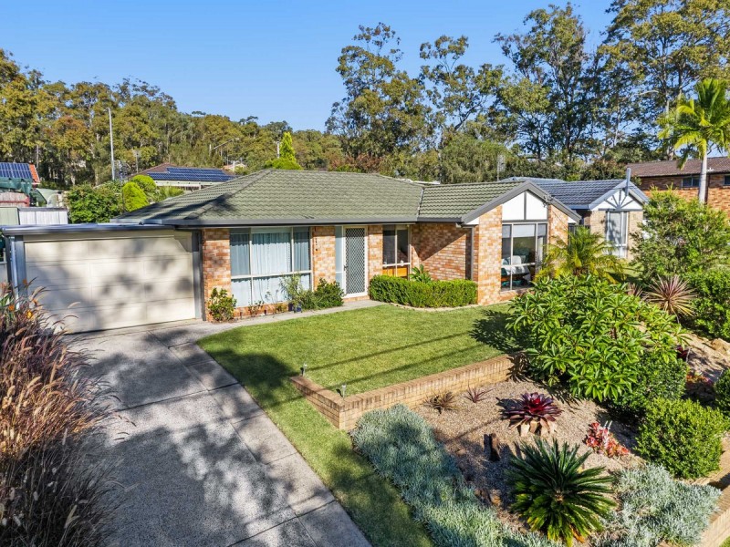 3 Golflinks Drive, Watanobbi NSW 2259