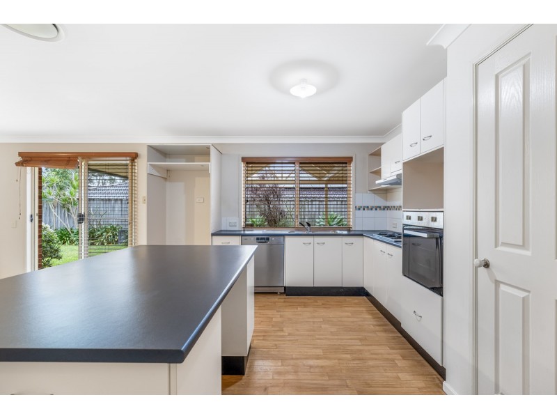 13 Riveroak Drive, Mardi NSW 2259
