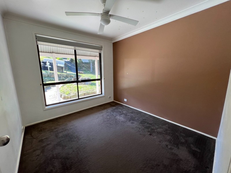 4 Hasluck Drive, Watanobbi NSW 2259