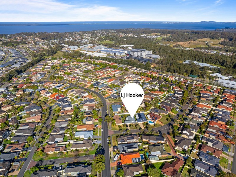 4 Skyhawk Avenue, Hamlyn Terrace NSW 2259
