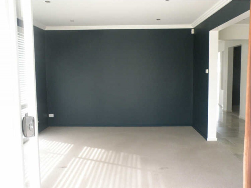 33 Stan Johnson Drive, Hamlyn Terrace NSW 2259