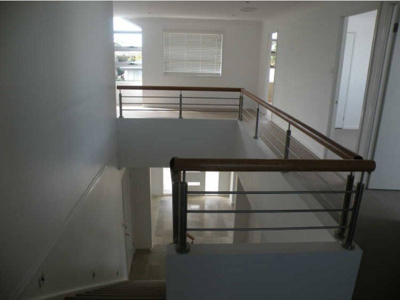 33 Stan Johnson Drive, Hamlyn Terrace NSW 2259