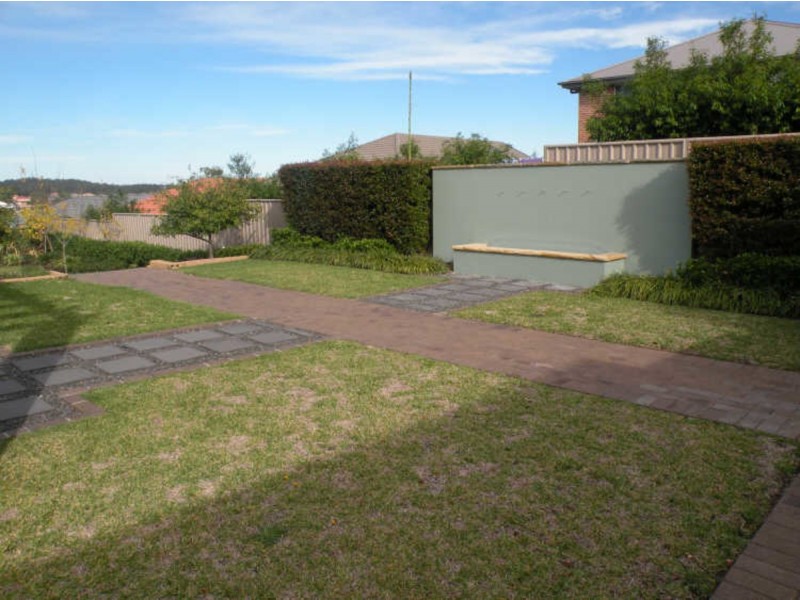 33 Stan Johnson Drive, Hamlyn Terrace NSW 2259